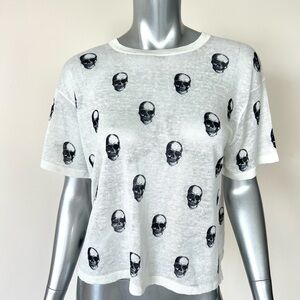 Women white  top skull print size M